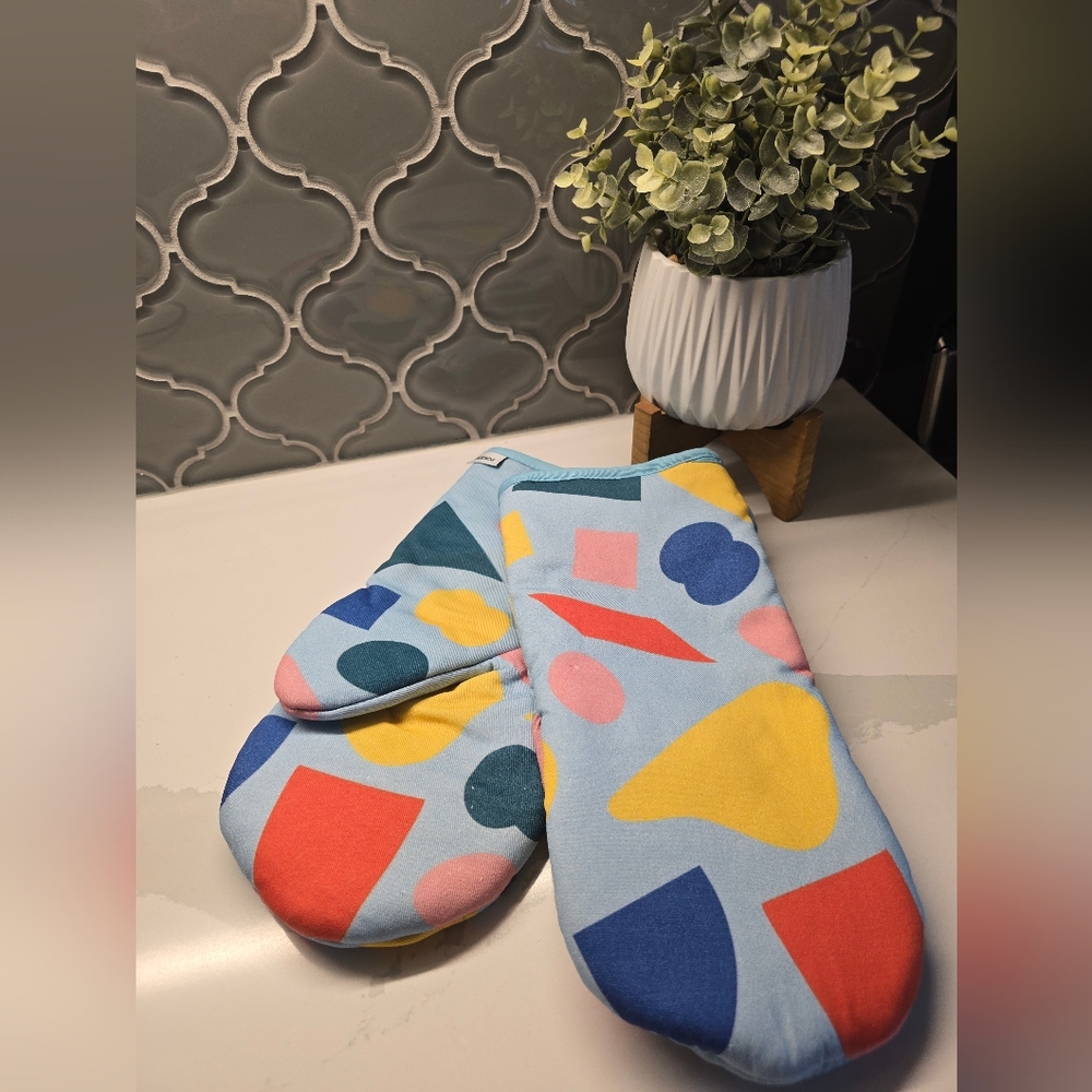Colorful Geometric Oven Mitts